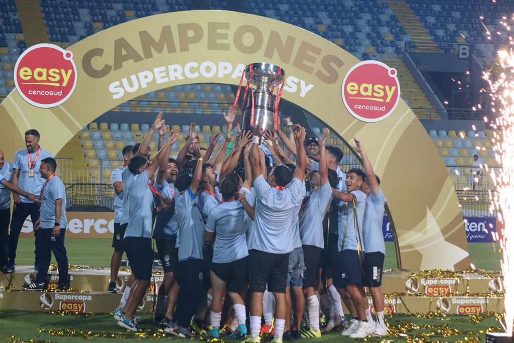 Magallanes celebra la copa